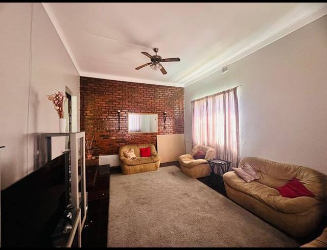 3 BEDROOM HOUSE FOR SALE IN DELVILLE